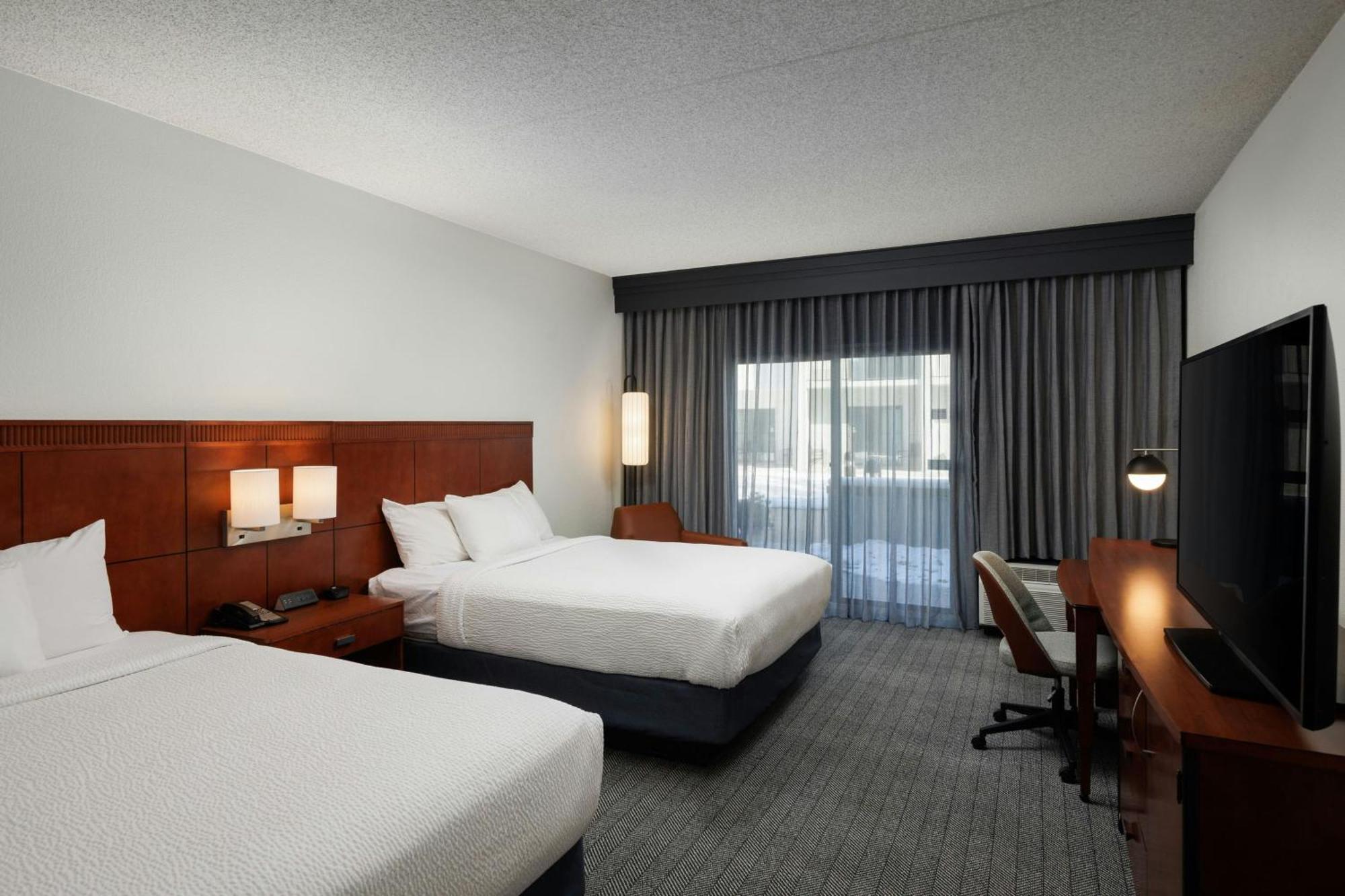Courtyard By Marriott Denver Central Park Zewnętrze zdjęcie