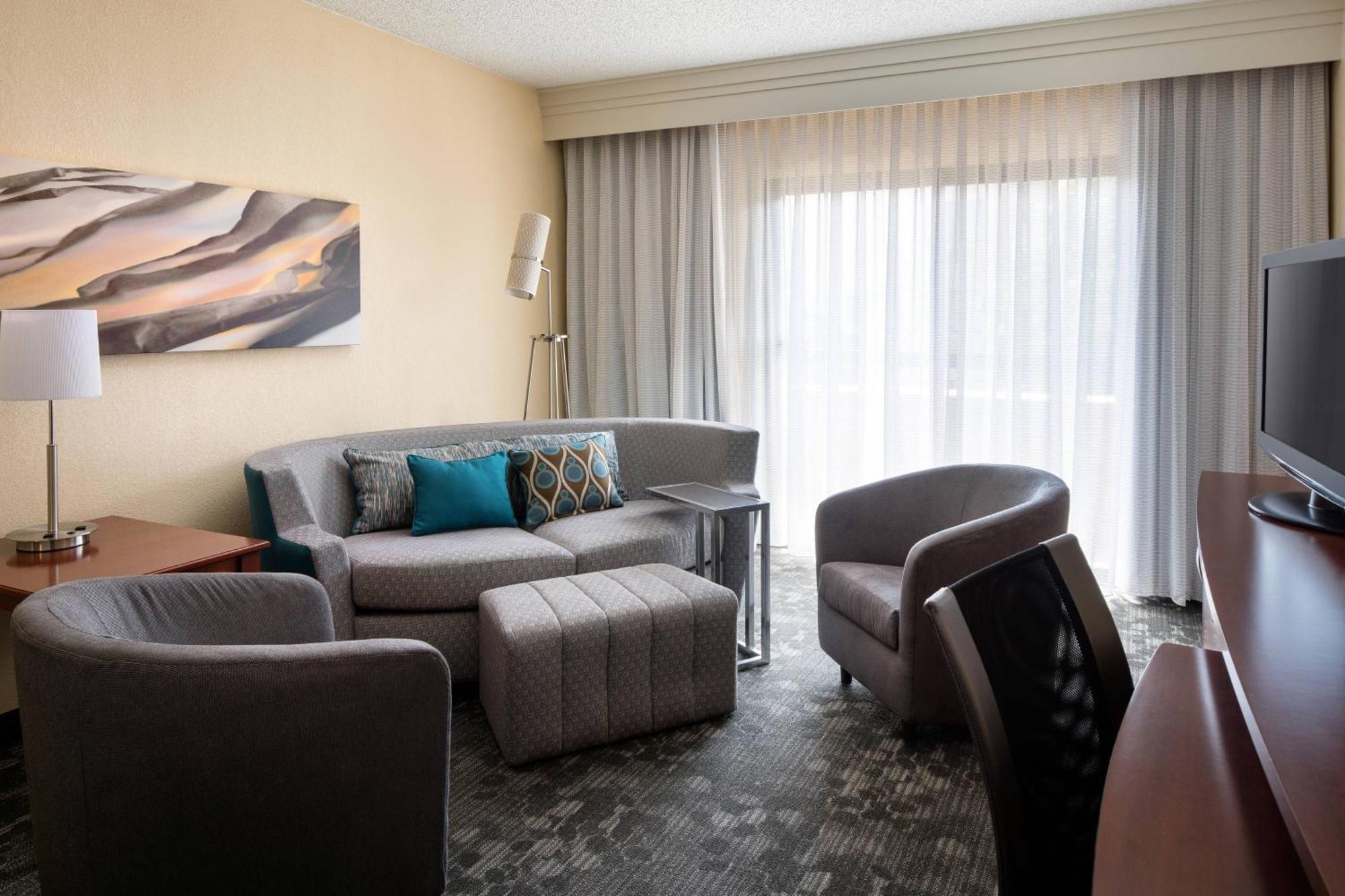 Courtyard By Marriott Denver Central Park Zewnętrze zdjęcie