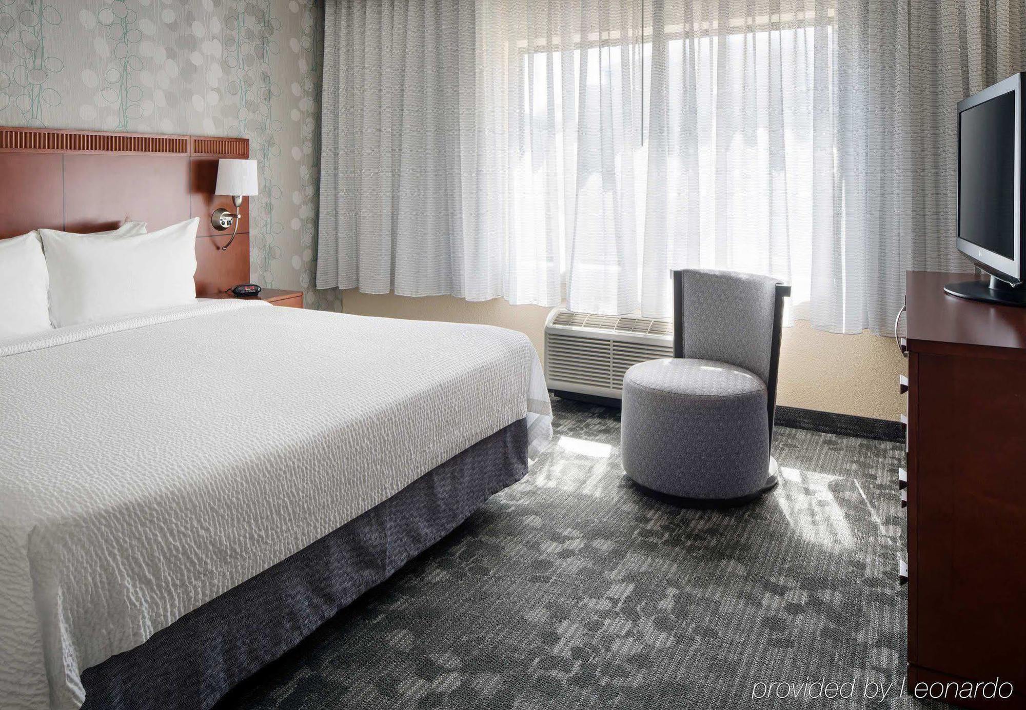 Courtyard By Marriott Denver Central Park Zewnętrze zdjęcie